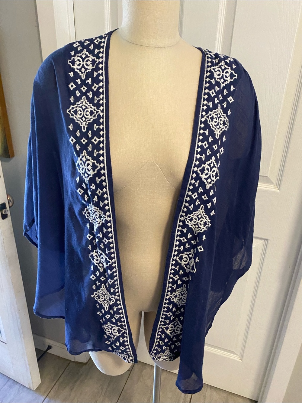 Navy blue w/white embroidery Kimono One size